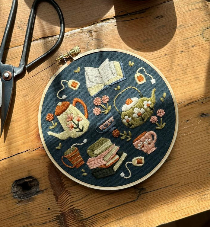 Coffret DIY - Broderie - L'heure du thé