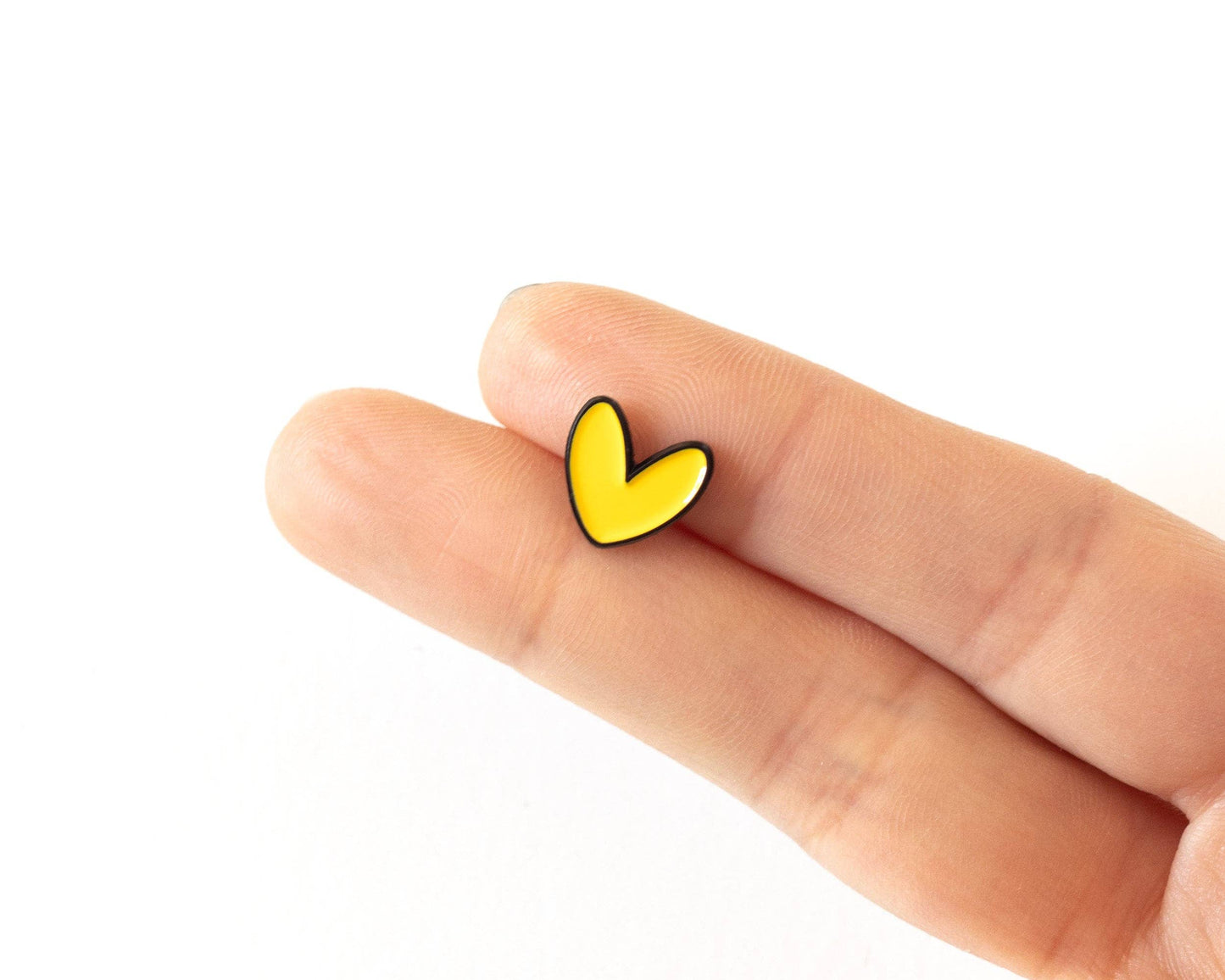 Épinglette Émaillée Petit Cœur Jaune